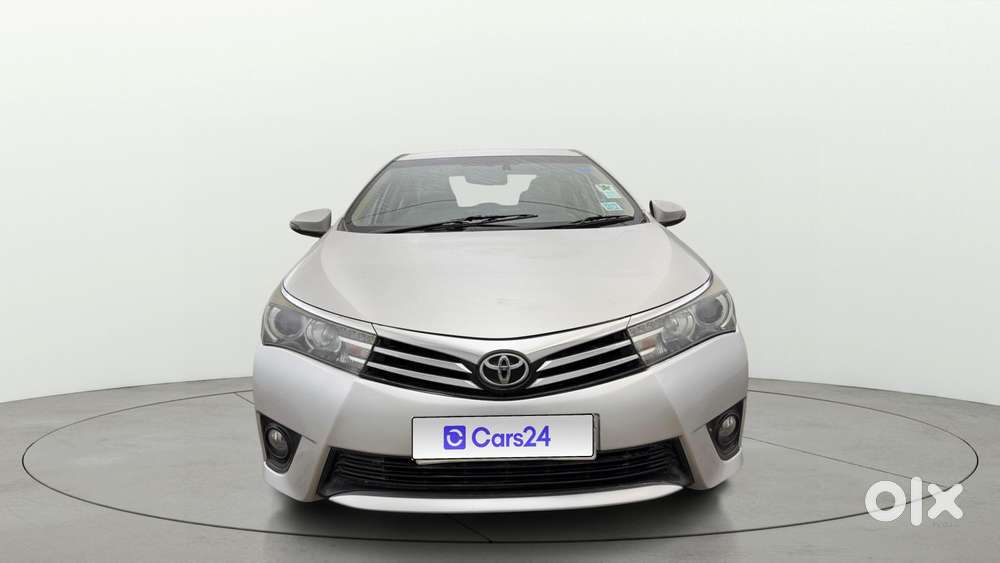 Toyota Corolla Altis 1.8 Gl, 2015, Petrol