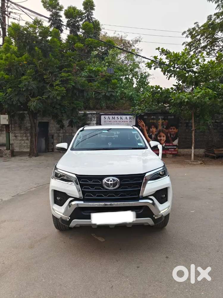 Toyota Fortuner 4x4 2023