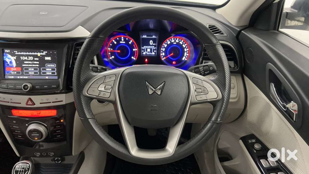 Mahindra Xuv300 W8 Option Diesel, 2023, Diesel