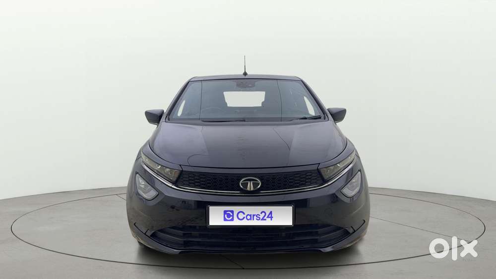 Tata Altroz 1.2 Xza Plus Dark Edition Dct, 2022, Diesel