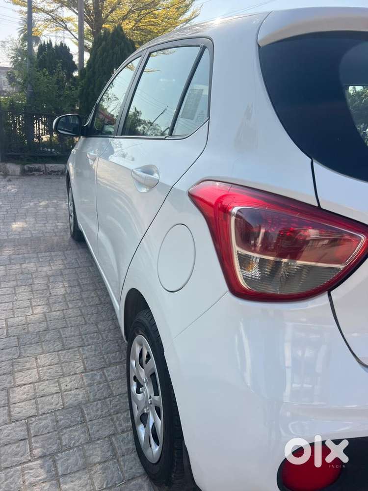 Hyundai Grand I10 2016-2017 Magna, 2018, Petrol