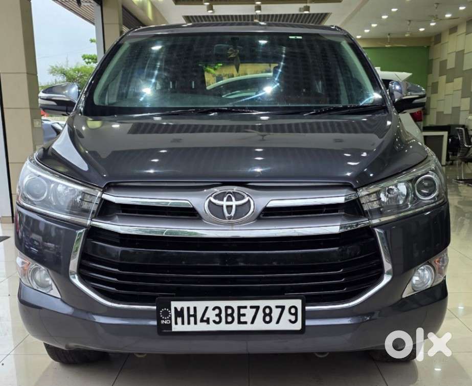 Toyota Innova Crysta 2.8z Automatic, 2016, Diesel