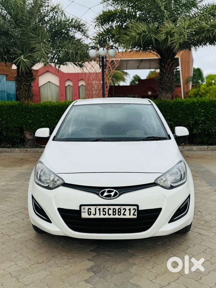 Hyundai I20 1.4 Asta (o) Crdi, 2014, Diesel