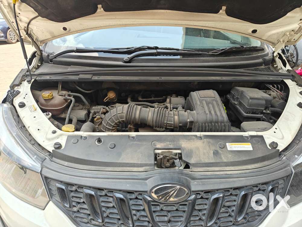 Mahindra Marazzo M2, 2022, Diesel