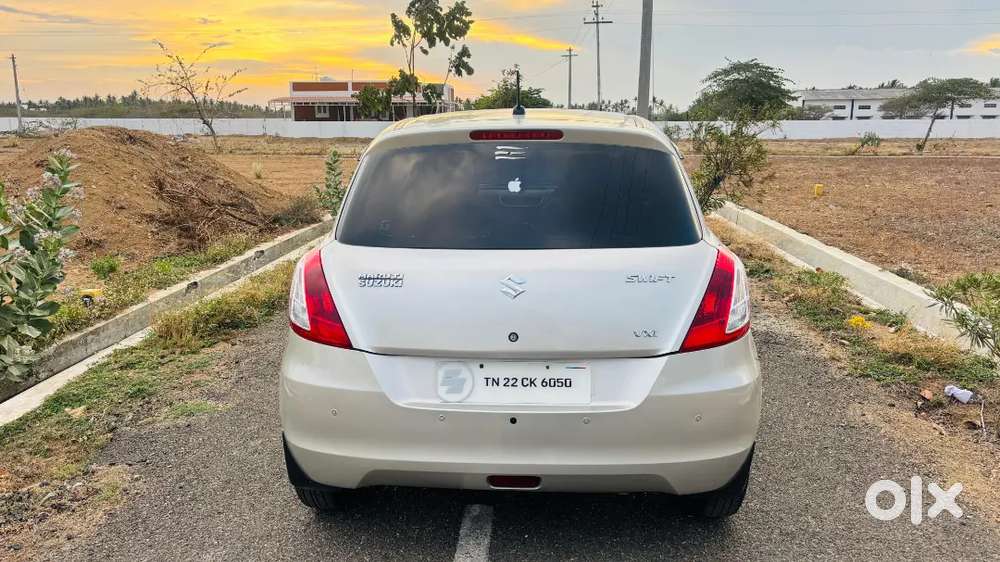 Maruti Suzuki Swift 2013 Petrol 70000 Km Driven