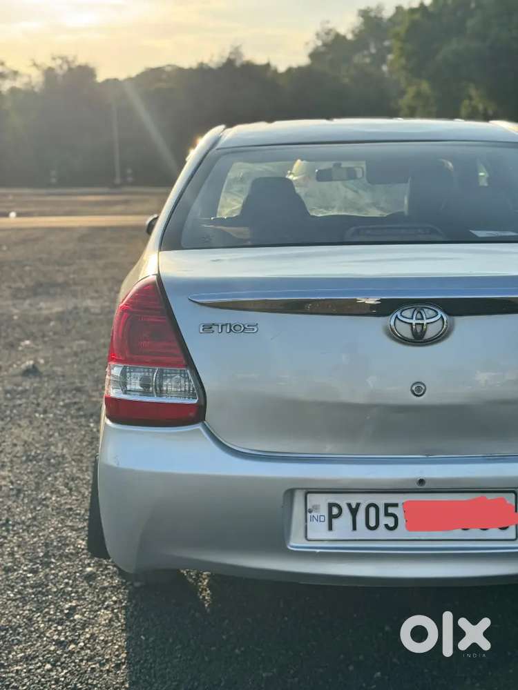 Toyota Etios 2013 Petrol Manual