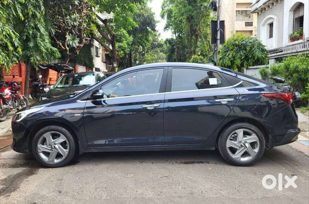 Hyundai Verna Sx 1.5 Petrol Ivt, 2023, Petrol