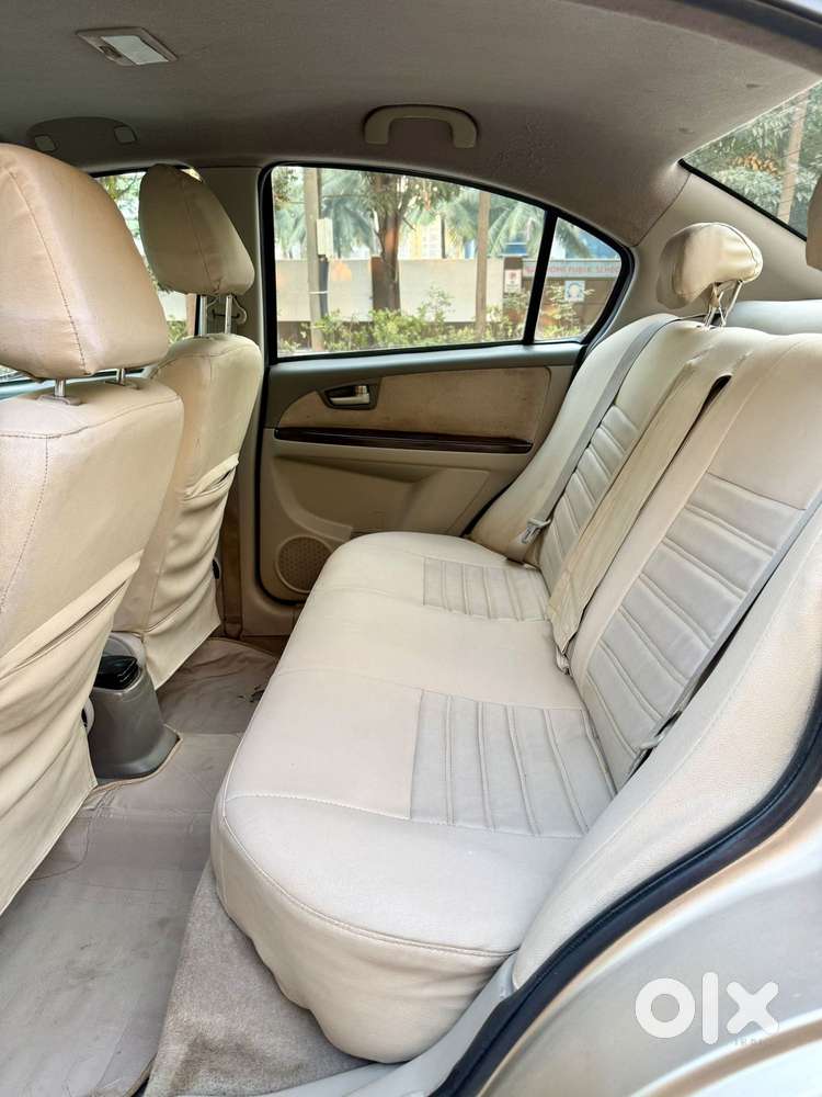 Maruti Suzuki Sx4 Zxi At Leather, 2011, Cng & Hybrids