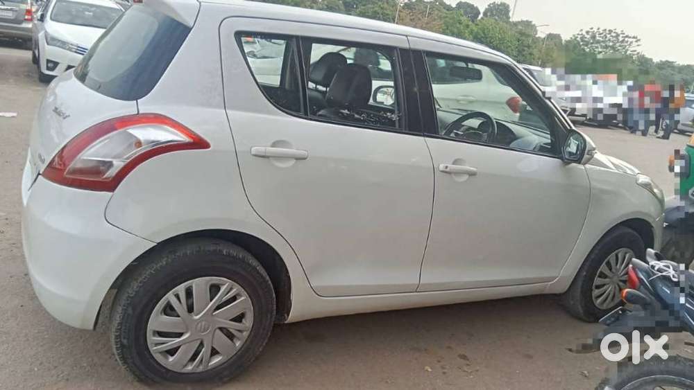 Maruti Suzuki Swift Vdi (o), 2013, Petrol