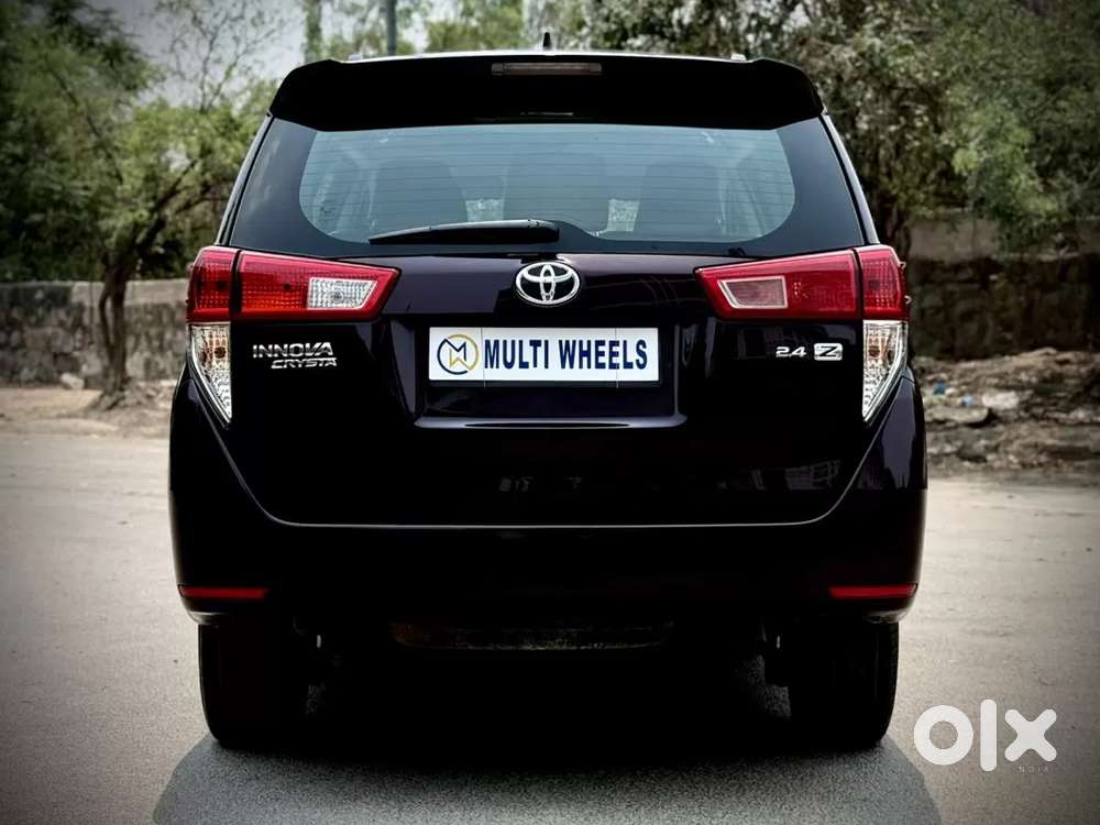 Toyota Innova Crysta [2020-ongoing] 2.4 Zx 7 Str, 2022, Diesel