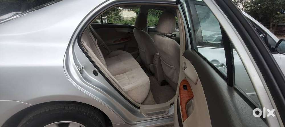 Toyota Corolla Altis G, 2010, Petrol