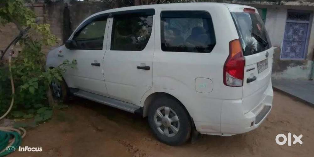 Mahindra Xylo 2.5 E4 2011