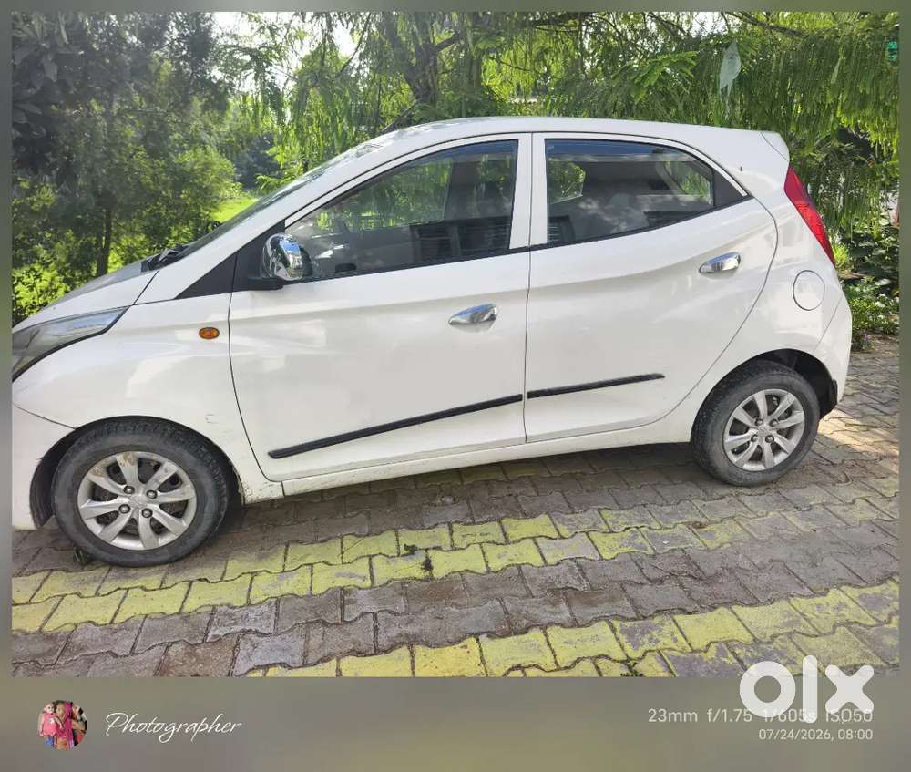 Hyundai Eon Magna 2011