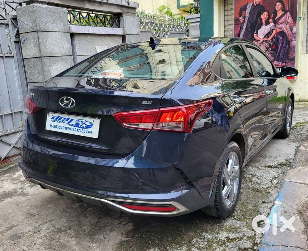 Hyundai Verna Sx 1.5 Petrol Ivt, 2023, Petrol