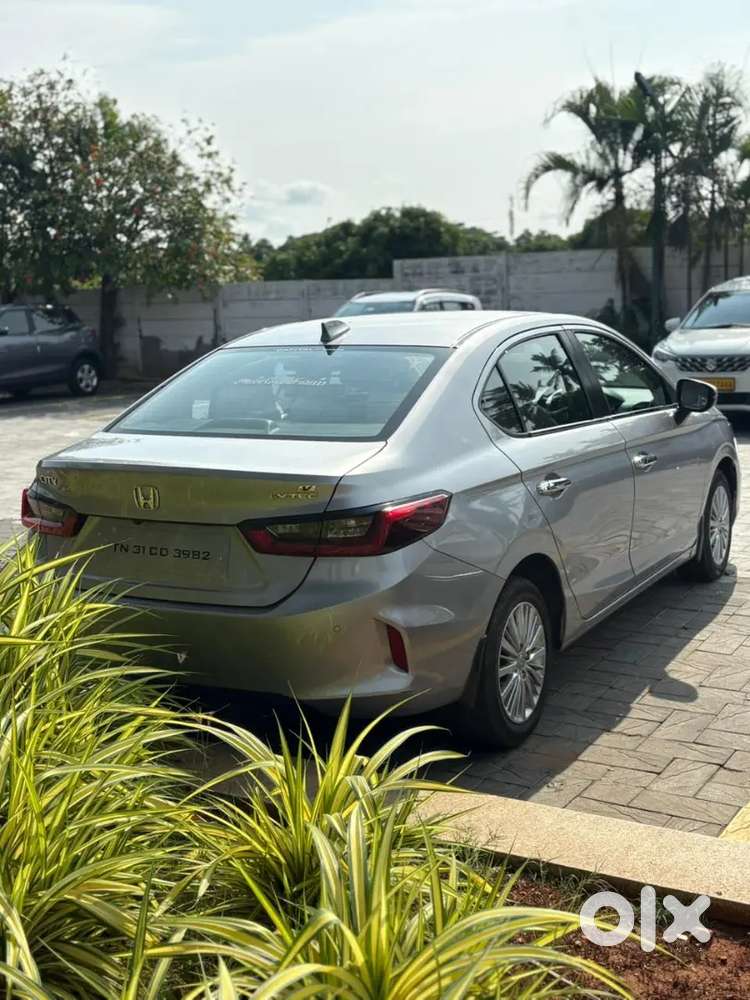 Good Condition Showroom Service