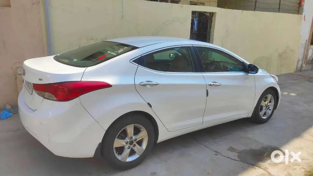 Hyundai Elantra 2014