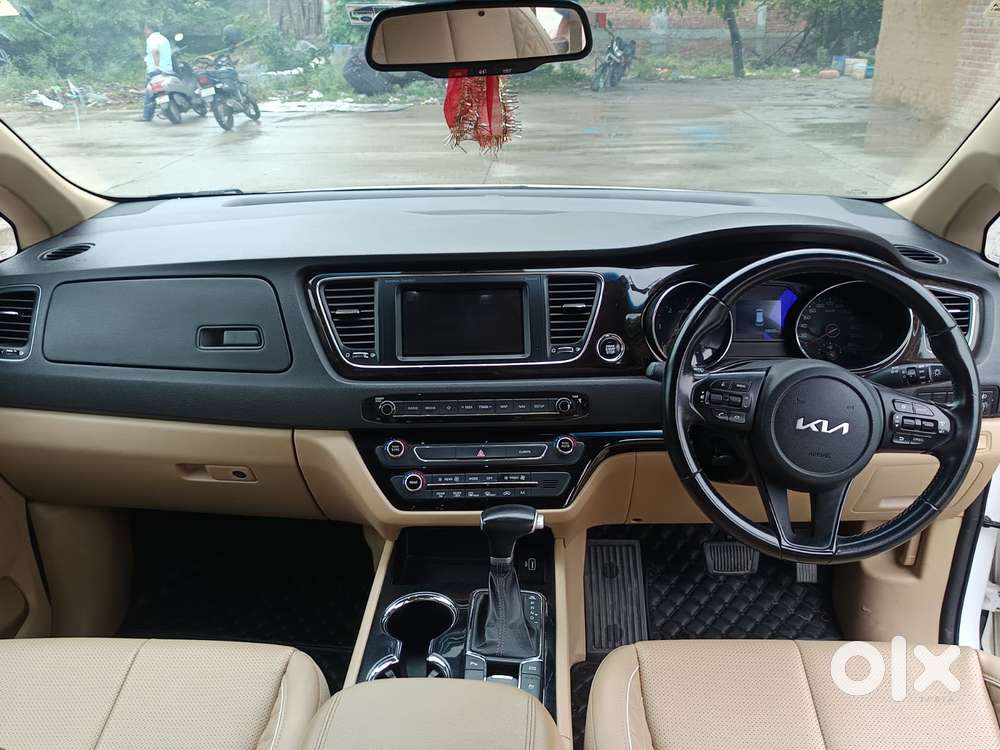 Kia Carnival Limousine Plus 7 Str, 2023, Diesel