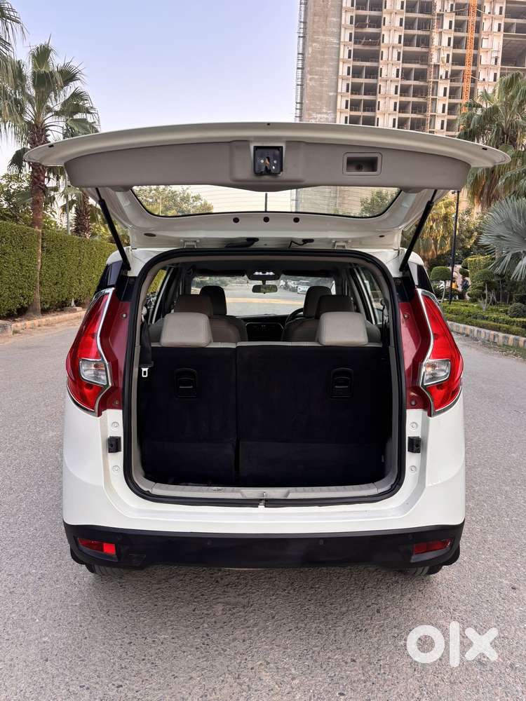 Mahindra Marazzo M8, 2020, Diesel