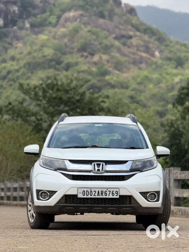 Honda Brv 7 Seater Car