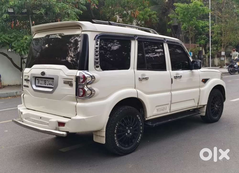 Mahindra Scorpio, 2015, Diesel