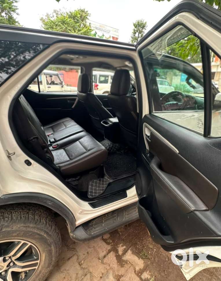Toyota Fortuner 2.8 2wd At, 2017, Diesel
