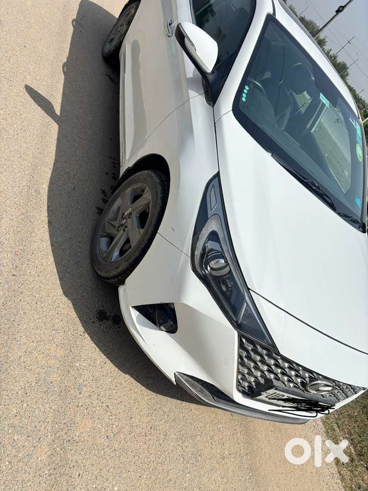 Hyundai Verna Petrol 42000 Km Driven
