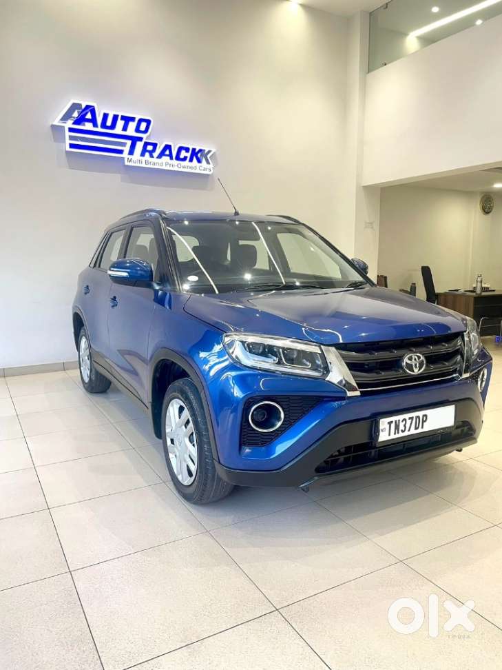Maruti Suzuki Brezza Vxi At, 2022, Petrol