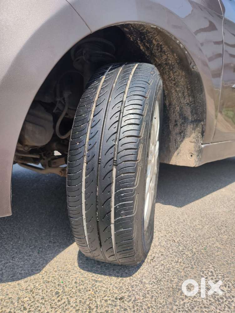 Tata Tiago, 2018, Petrol