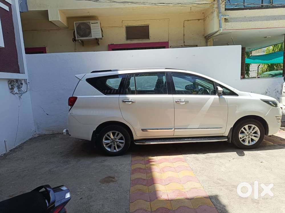 Toyota Innova Crysta 2017 Diesel Car