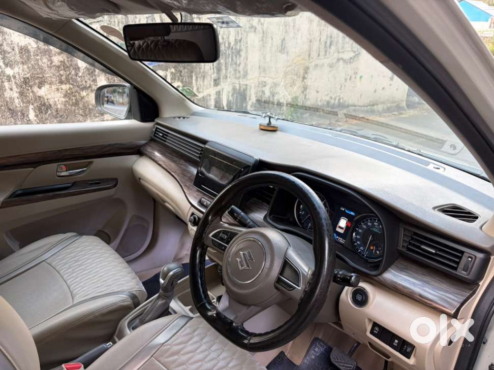 Maruti Suzuki Ertiga Zxi At Shvs, 2019, Petrol