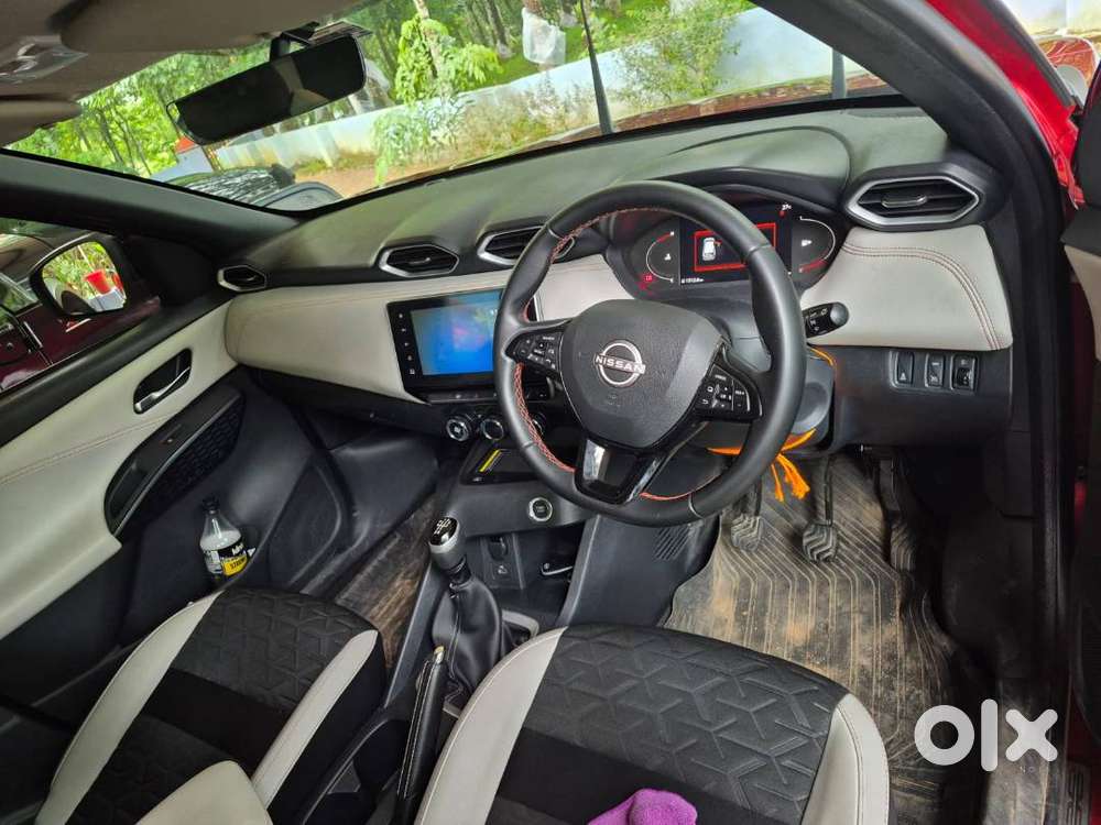 2025 Magnite 1l Manual