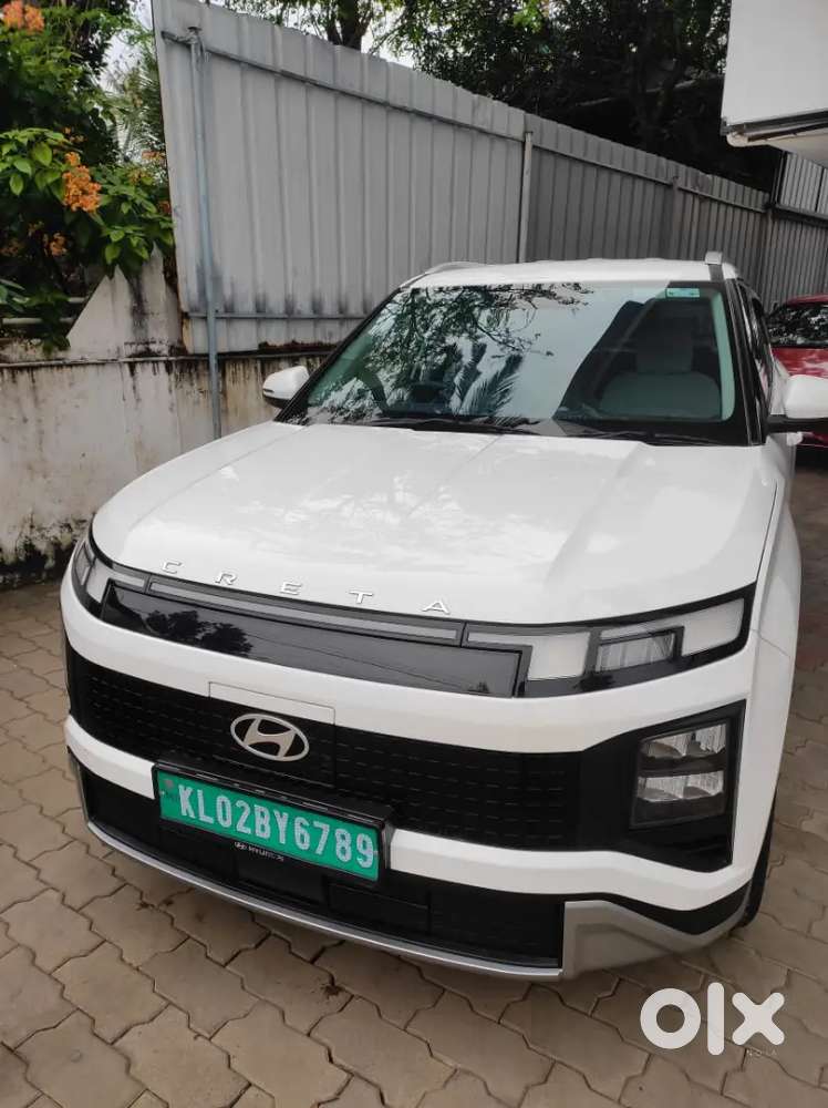 Hyundai Creta Ev 2025 Electric 17000 Km Driven Accessories 130000