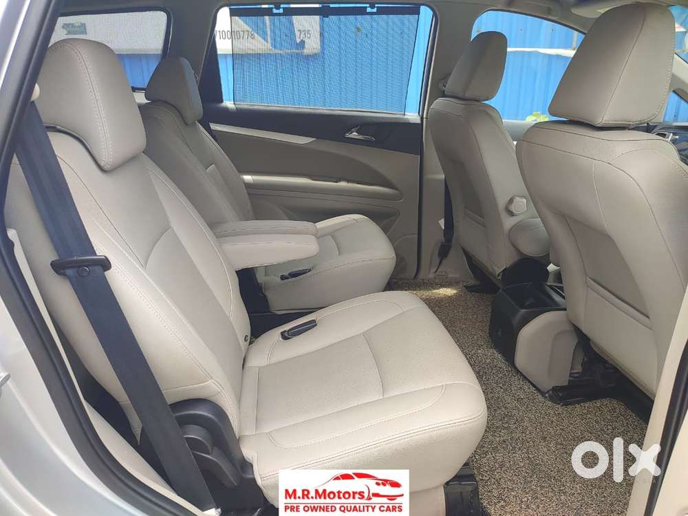 Mahindra Marazzo M8, 2018, Diesel