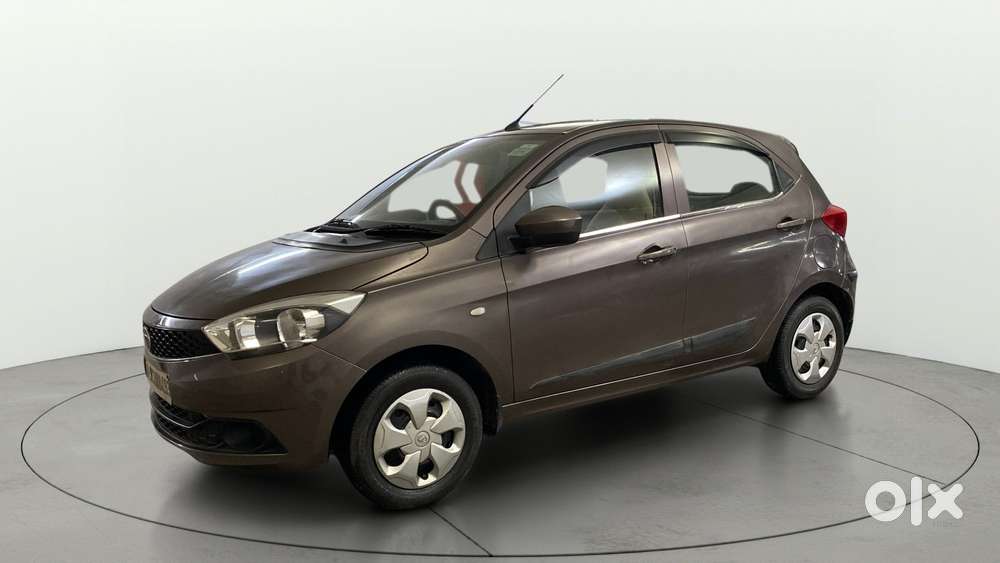 Tata Tiago 1.2 Revotron Xt, 2017, Petrol