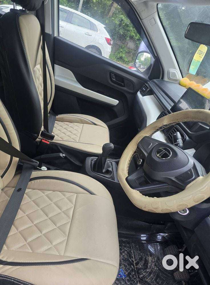 Tata Punch 1.2 Revotron Accomplished Camo Edition, 2025, Petrol