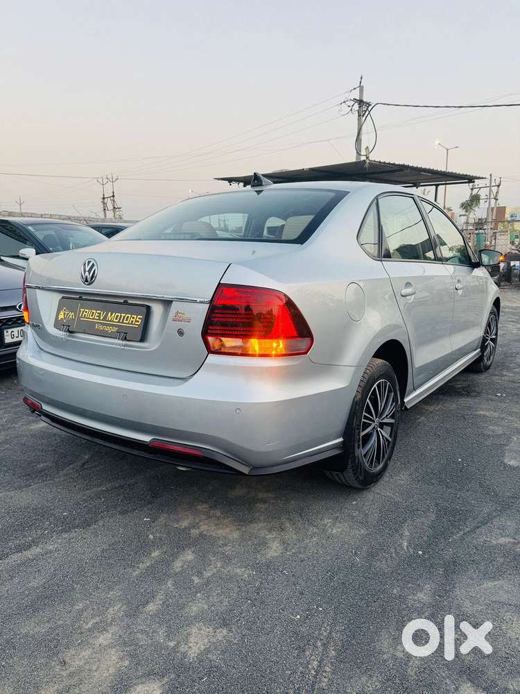 Volkswagen Vento 1.6 Highline, 2020, Petrol