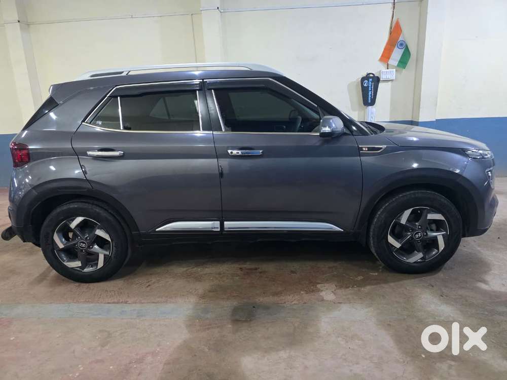 Hyundai Venue Sx Dual Tone, 2020, Diesel