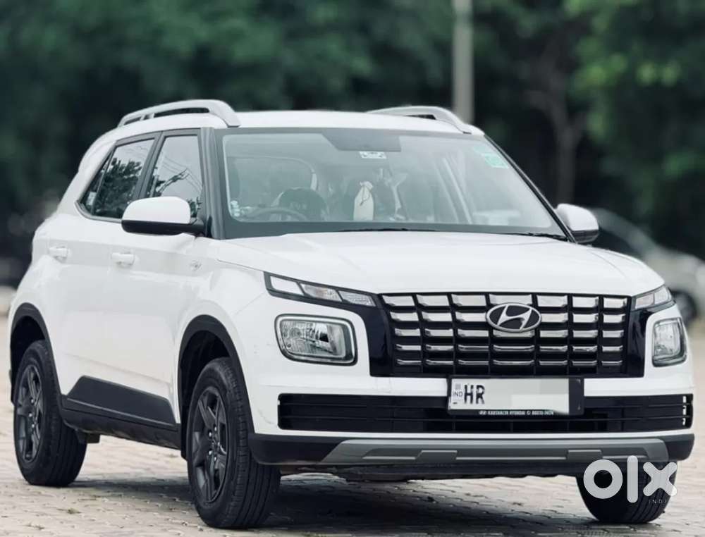 Hyundai Venue, 2025, Petrol