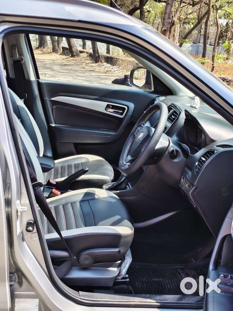 Toyota Urban Cruiser 1.5 Premium Grade At, 2022, Petrol