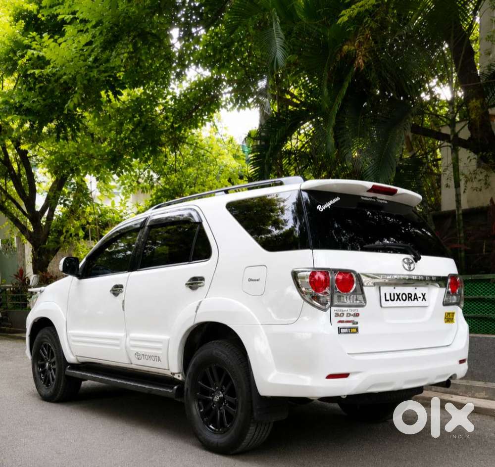 Toyota Fortuner 3.0 4x4 Manual, 2012, Diesel