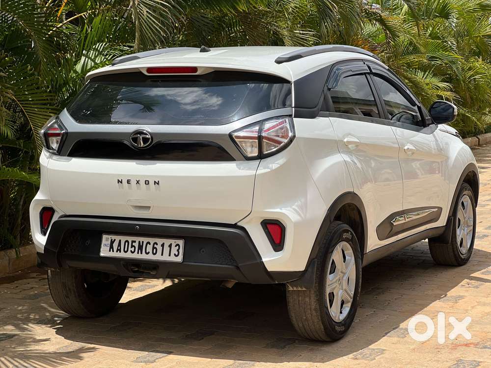 Tata Nexon 1.5 Revotorq Xm (s), 2021, Diesel