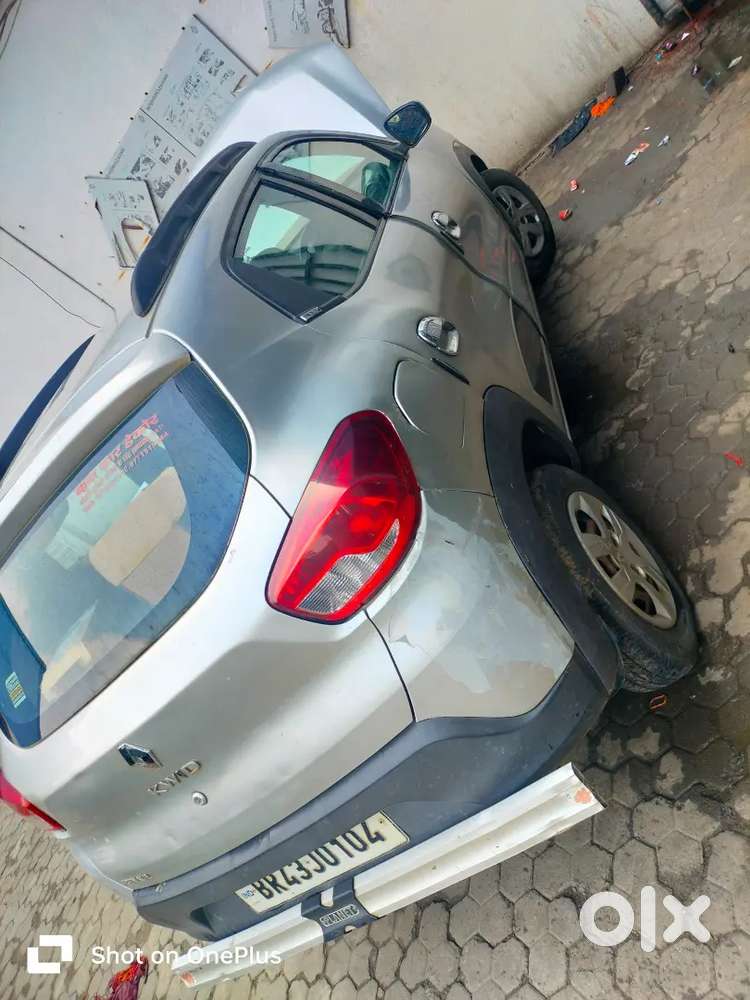 2016 Renault Kwid पेट्रोल कार