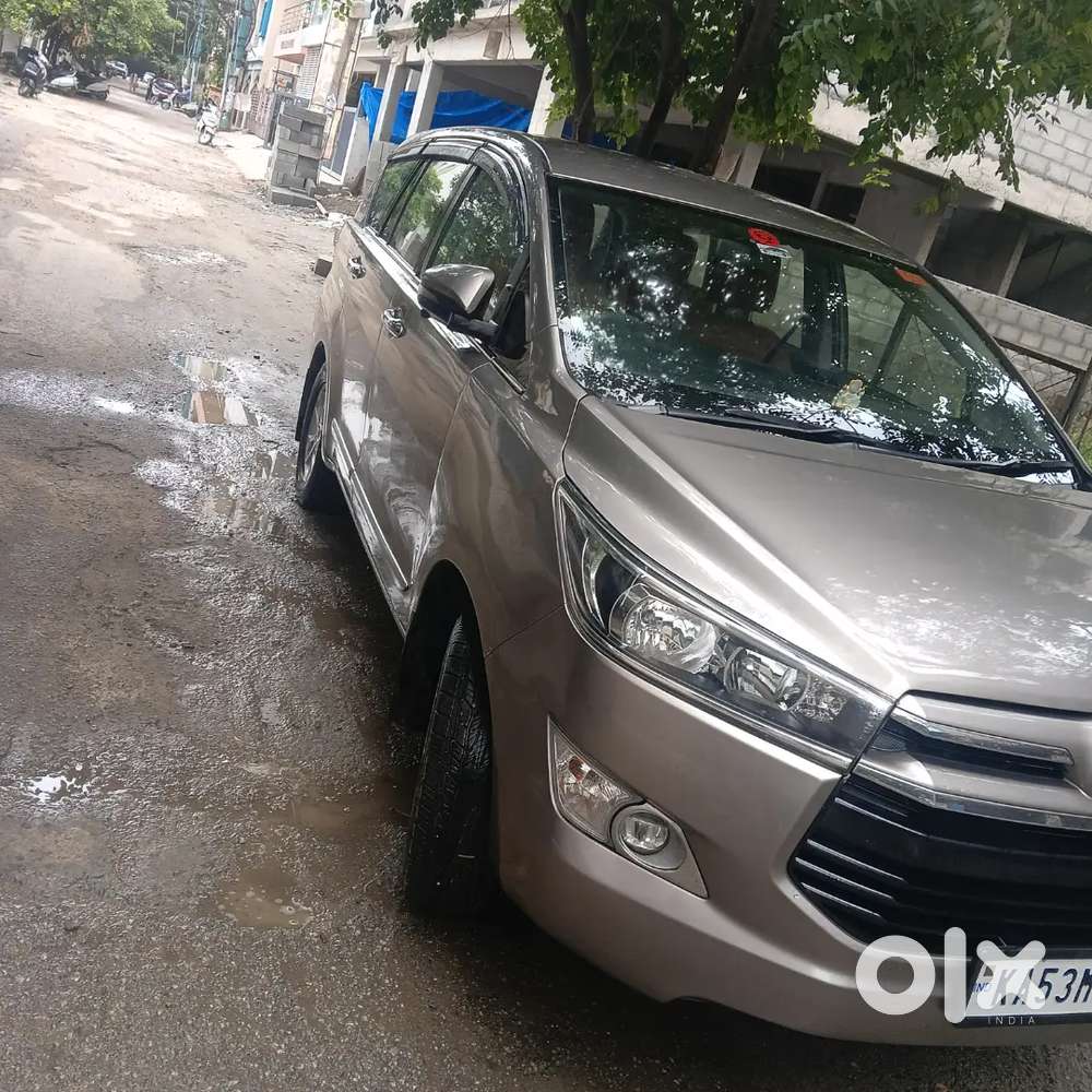 Toyota Innova Crysta 2019