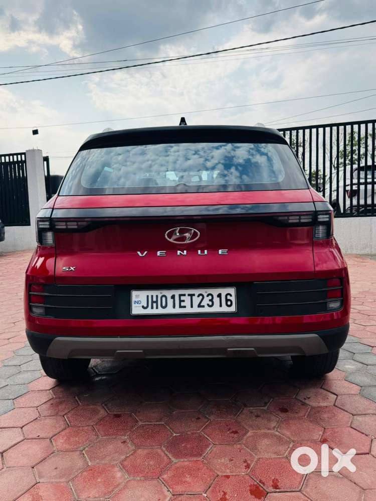 Hyundai Venue Sx Dual Tone, 2022, Petrol