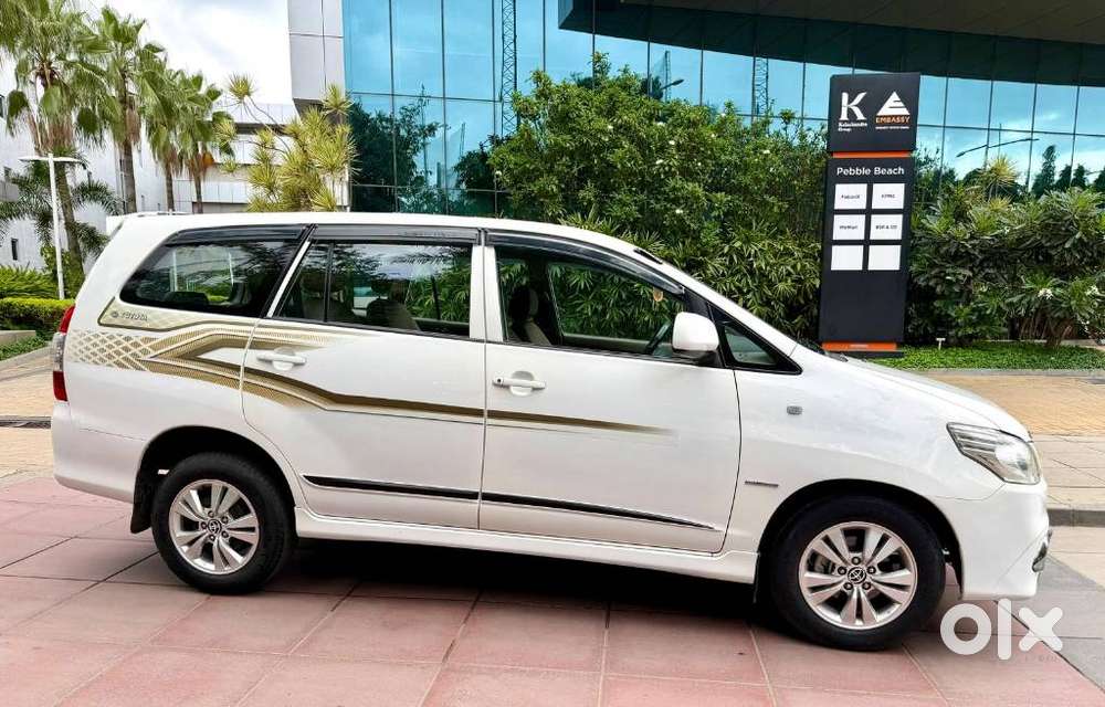 Toyota Innova 2.5 G (diesel) 7 Seater, 2015, Diesel