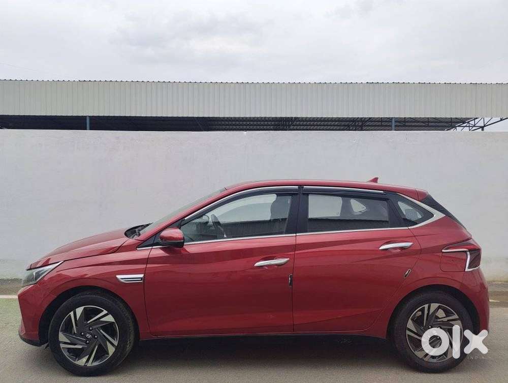 Hyundai I20 Asta (o) 1.2 Mt Dual Tone, 2021, Petrol