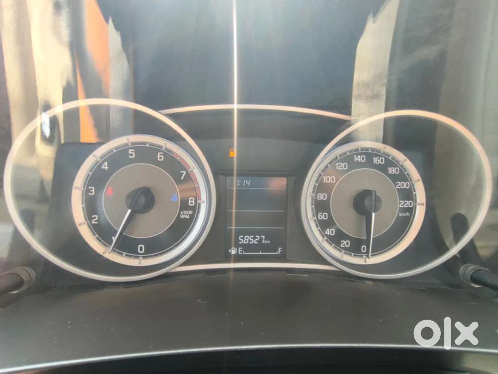 Maruti Suzuki Dzire 1.2 Vxi, 2023, Petrol