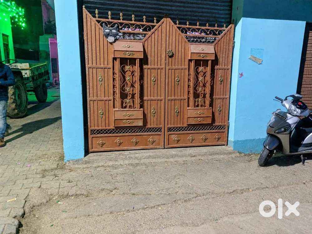 Main Gate ; 10&times;10 ka