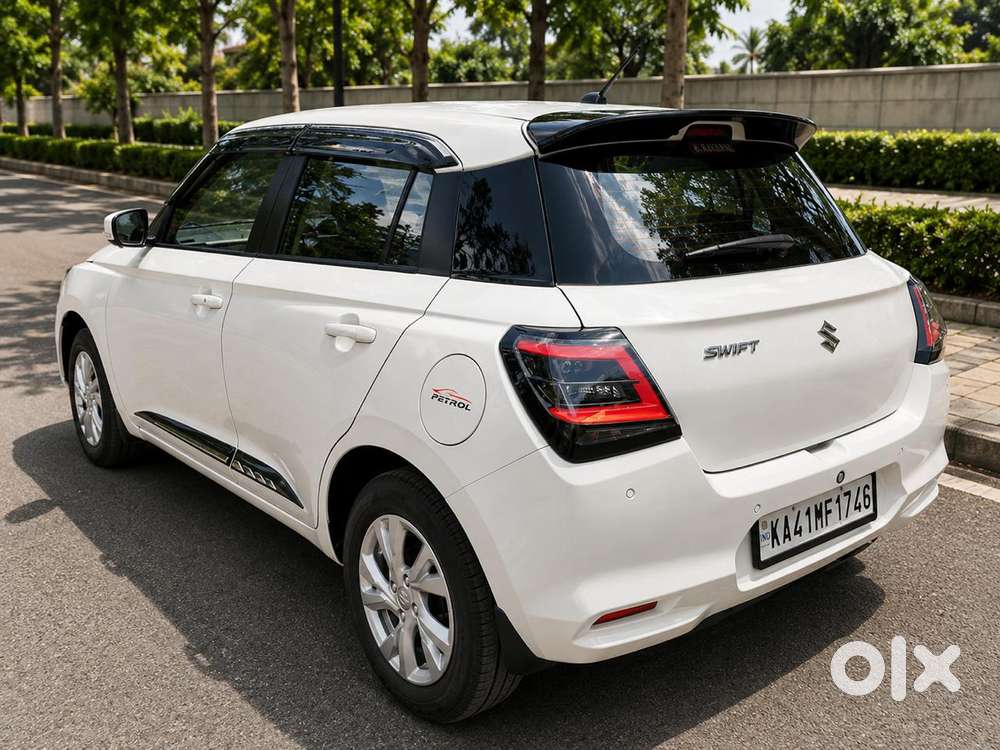 Maruti Suzuki Swift 1.3 Zxi, 2024, Petrol