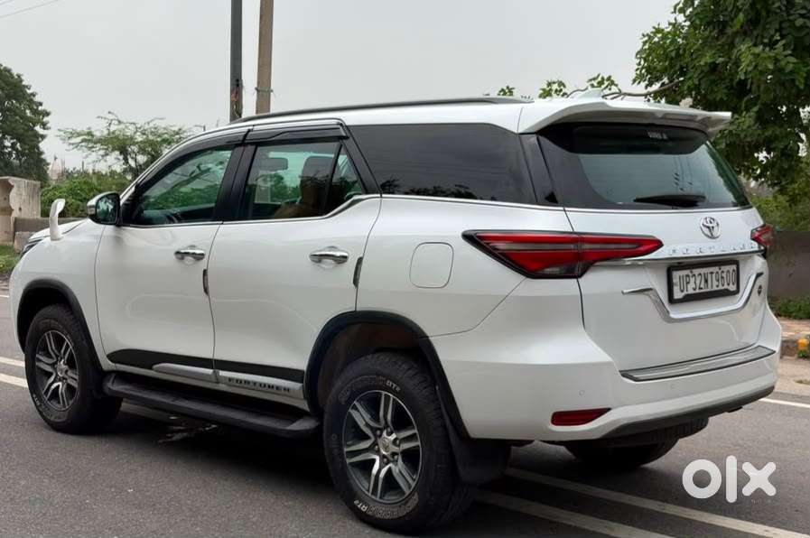 Toyota Fortuner 4x2 At 2.8 Diesel, 2023, Diesel